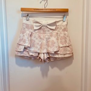Lace floral bow skort